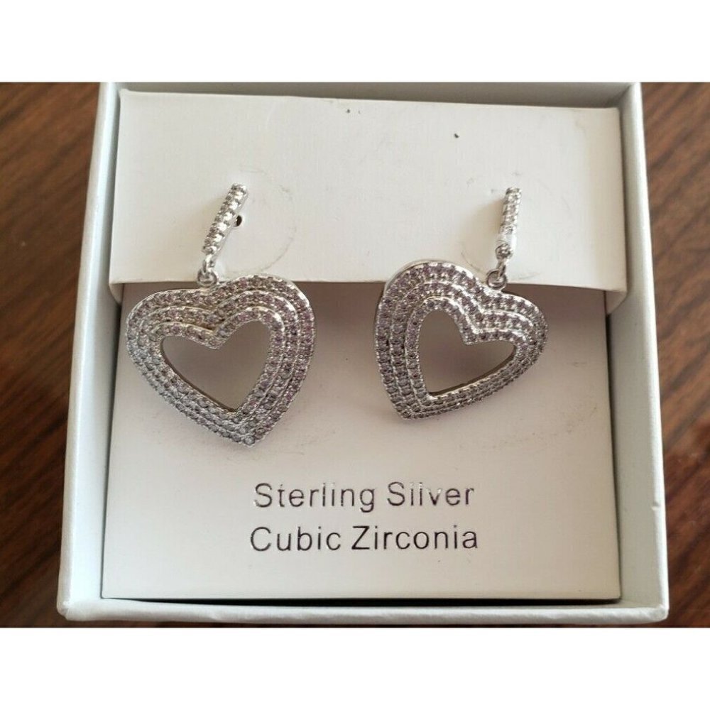 NEW SIMPLY SILVER HEART CUBIC ZIRCONIA STERLING SILVER EARRINGS - Picture 2 of 6